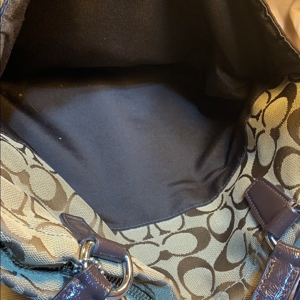Coach iconic logo canvas/leather everyday tote - Picture 6 of 16
